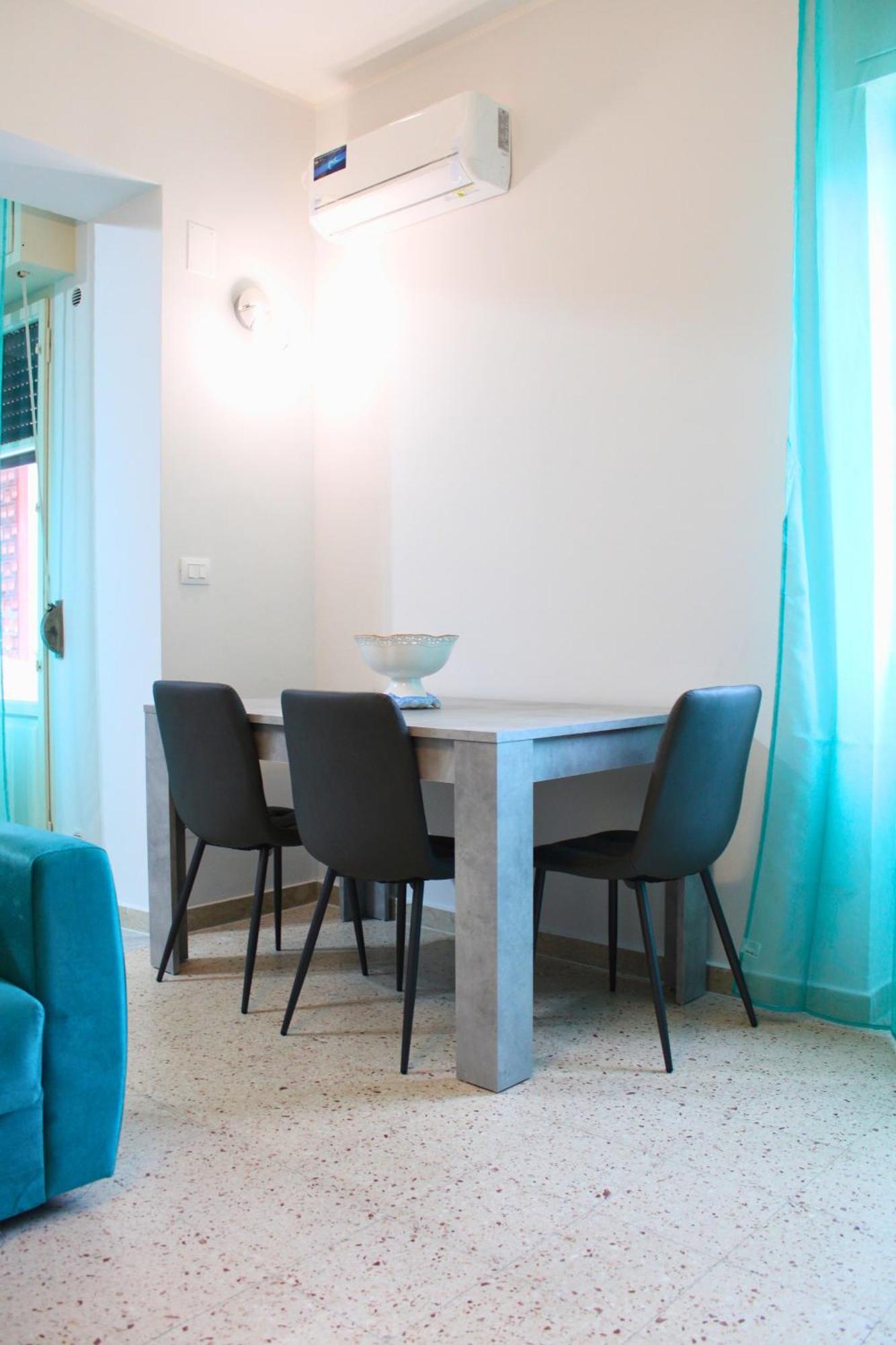Lilith Apartment Milazzo Bagian luar foto